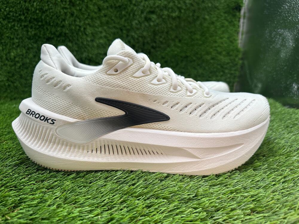 Brooks Glycerin Max 2 1104791D131 Athletic Sneaker Men's 10D White Mesh Running